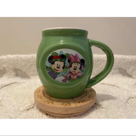 Disney Mickey Minnie Mouse Christmas Holiday Mug - Picture 2 of 6